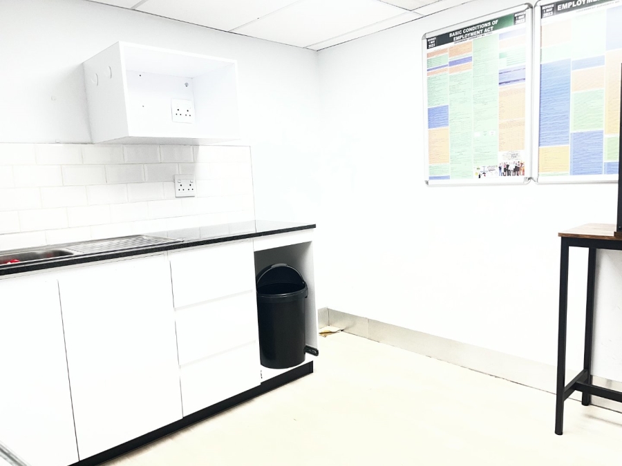 To Let Commercial Property for Rent in Melodie North West